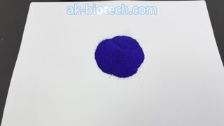 Tripeptide di rame per la pelle lenitiva e illuminante