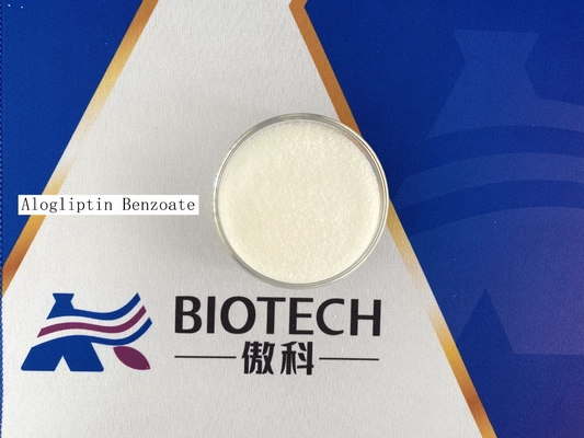 Alogliptin Benzoate N. CAS 850649-62-6 Purezza 99% C25H27N5O4 Polvere cristallina bianca o quasi bianca